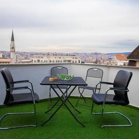 Ora-Prn,Cosy Apartment In The City Center Pristina Exteriör bild